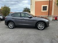 Usata Alfa Romeo Stelvio Business 210 CV (154 kW) 2017 Grigio SUV