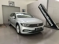 Usata VW Passat Business 150 CV (110 kW) 2020 Grigio chiaro Station wagon