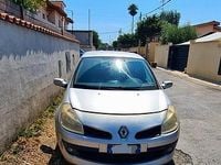 Brugt Renault Clio II 85 HK (62 kW) 2008 Grå Sedan
