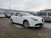 Usata Alfa Romeo Giulietta Super 120 CV (88 kW) 2016 Bianco Utilitaria