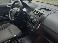 Usata VW Polo 54 CV (39 kW) 2006 Grigio Utilitaria