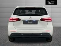 Usata Mercedes B180 Sport 116 CV (85 kW) 2019 Grigio Monovolume