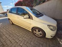 Usata Mercedes B200 Executive 140 CV (102 kW) 2010 Bianco Monovolume
