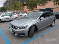 Usata VW Passat 120 CV (88 kW) 2017 Grigio Station wagon