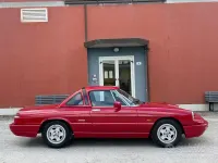 Usata Alfa Romeo Spider 106 CV (77 kW) 1990 Rosso Cabrio
