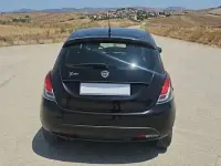 Usata Lancia Ypsilon Silver 69 CV (50 kW) 2012 Utilitaria