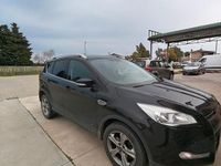 Usata Ford Kuga Titanium 140 CV (102 kW) 2014 Nero SUV