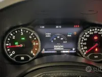 Usata Jeep Renegade Limited 140 CV (102 kW) 2016 Nero SUV