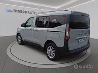 Usata Ford Tourneo Courier Titanium 126 CV (92 kW) 2024 Cactus grey Monovolume