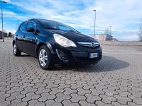 Usata Opel Corsa 75 CV (55 kW) 2011 Nero Utilitaria