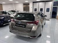 Usata Toyota Auris Touring Sports Active 136 CV (100 kW) 2019 Grigio Station wagon