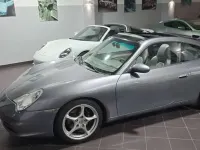 Usata Porsche 911 320 CV (235 kW) 2003 6b5grigio foca metallizzato ( Cabrio