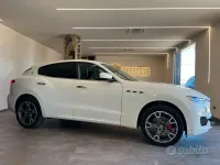 Usata Maserati Levante 250 CV (183 kW) 2017 Bianco SUV