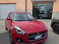 Usata Suzuki Swift 90 CV (66 kW) 2019 Rosso Utilitaria