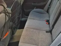 Usata Toyota Avensis 128 CV (94 kW) 1998 Grigio Berlina