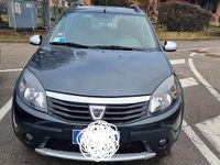 Usata Dacia Sandero 88 CV (64 kW) 2012 Grigio Berlina