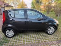 Usata Opel Agila 94 CV (69 kW) 2012 Nero Utilitaria