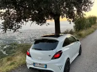 Usata Opel Corsa OPC 192 CV (141 kW) 2010 Utilitaria