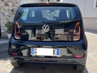Usata VW up! Move 65 CV (47 kW) 2023 Nero Utilitaria