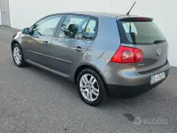 Usata VW Golf V Comfortline 105 CV (77 kW) 2007 Grigio Berlina