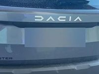 Usata Dacia Duster 100 CV (73 kW) 2025 Grigio Station wagon