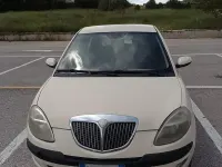 Begagnad Lancia Ypsilon 60 HK (44 kW) 2005 Vit Halvkombi