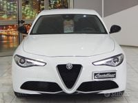 Usata Alfa Romeo Giulia Executive 150 CV (110 kW) 2019 Bianco Berlina