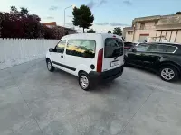 Usata Renault Kangoo 95 CV (69 kW) 2003 Bianco Monovolume