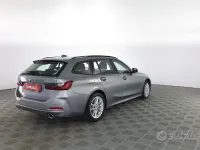 Usata BMW 320e Efficient Dynamics 190 CV (139 kW) 2023 Grigio Station wagon
