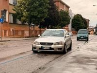Usata Lexus IS200 2000 Grigio Berlina
