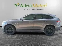 Usata Jaguar F-Pace R-Sport 180 CV (132 kW) 2017 Grigio scuro SUV