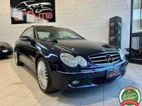 Usata Mercedes CLK220 Avantgarde 150 CV (110 kW) 2006 Blu Coupé