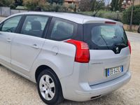 usata Peugeot 5008 7 posti