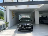 Usata Alfa Romeo Tonale Ti 131 CV (96 kW) 2023 Nero metallizzato SUV