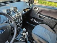 Usata Ford Fiesta Titanium 73 CV (53 kW) 2007 Nero Utilitaria