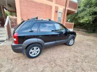 Usata Hyundai Tucson 141 CV (103 kW) 2006 Nero SUV