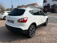 Usata Nissan Qashqai Tekna 131 CV (96 kW) 2012 Bianco SUV