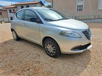 Usata Lancia Ypsilon 95 CV (69 kW) 2013 Grigio Utilitaria