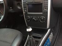 Usata Mercedes B200 2012 Grigio Monovolume