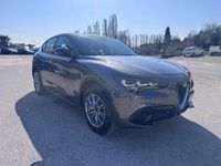 Usata Alfa Romeo Stelvio Super 209 CV (153 kW) 2023 Grigio vesuvio SUV