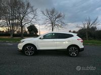 Usata Nissan Qashqai Tekna 110 CV (80 kW) 2016 Bianco SUV