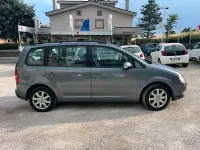 Usata VW Touran Highline 105 CV (77 kW) 2005 Grigio Monovolume