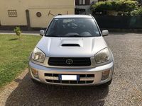 Usata Toyota RAV4 116 CV (85 kW) 2003 Argento SUV