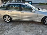 Gebraucht Mercedes C220 150 PS (110 kW) 2005 Grau Kombi
