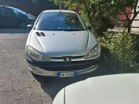 Usata Peugeot 206 68 CV (50 kW) 2004 Grigio Berlina