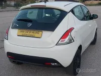 Usata Lancia Ypsilon 69 CV (50 kW) 2014 Beige Utilitaria