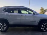Usata Jeep Compass Limited 170 CV (125 kW) 2018 Argento SUV