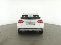 Usata Mercedes GLA200 Business 136 CV (100 kW) 2019 Bianco SUV