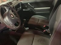 Usata Suzuki Jimny 65 CV (47 kW) 2005 Nero / metallizzato SUV
