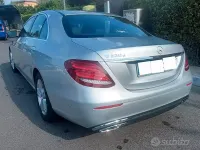 Usata Mercedes E220 184 CV (135 kW) 2016 Grigio Berlina